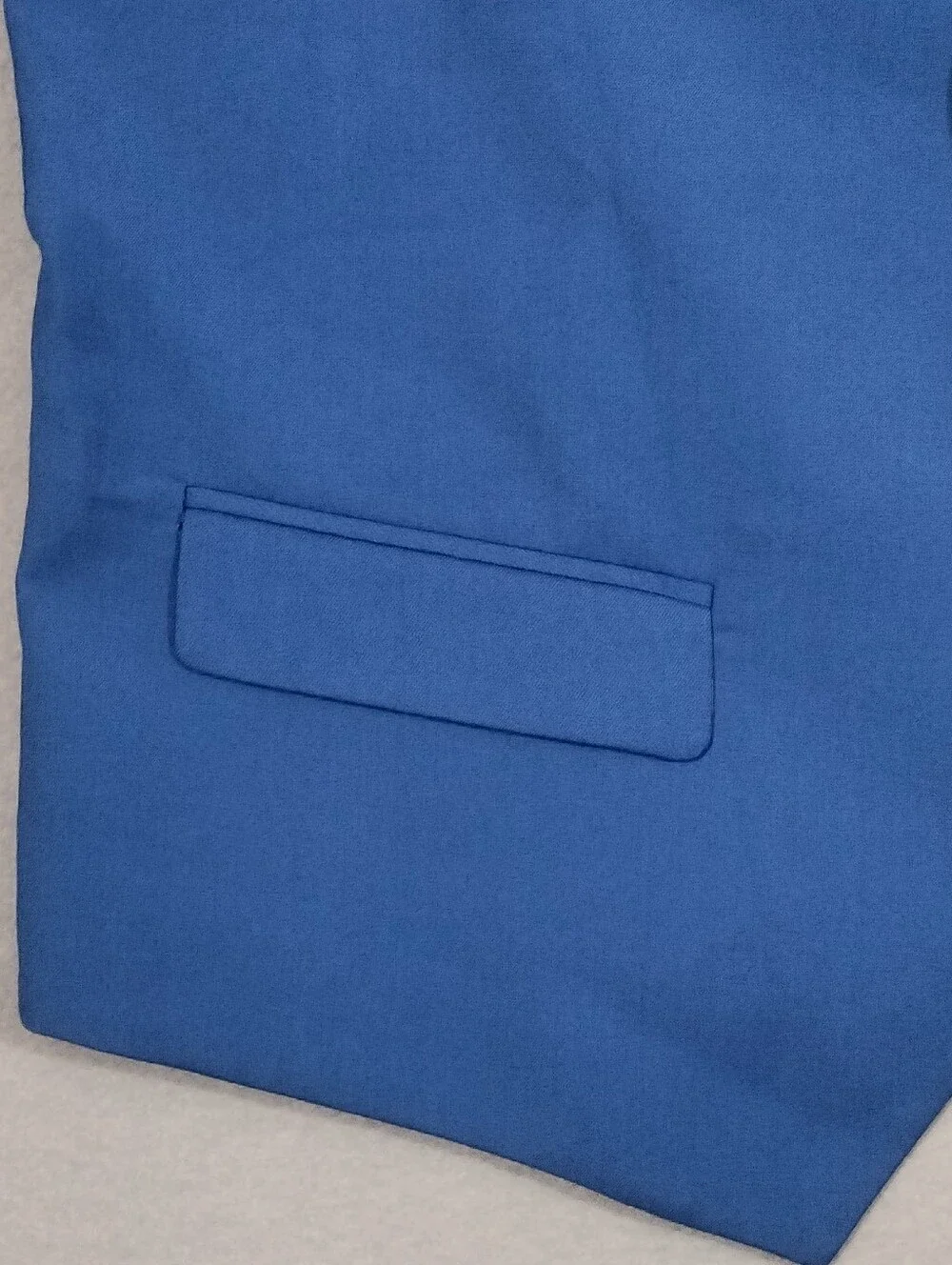 Paisley & Gray Men's Slim Fit Five Button V Neck Vest Royal Blue Size Small NWT